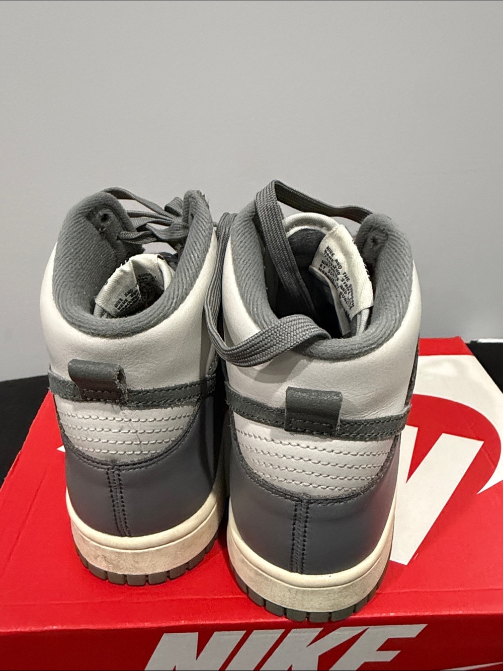 Nike Dunks Kids' High-Top Sneakers in Gray and White - Picture 3 of 6